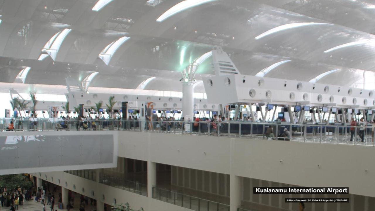 Emerald Residence Medan Bagian luar foto