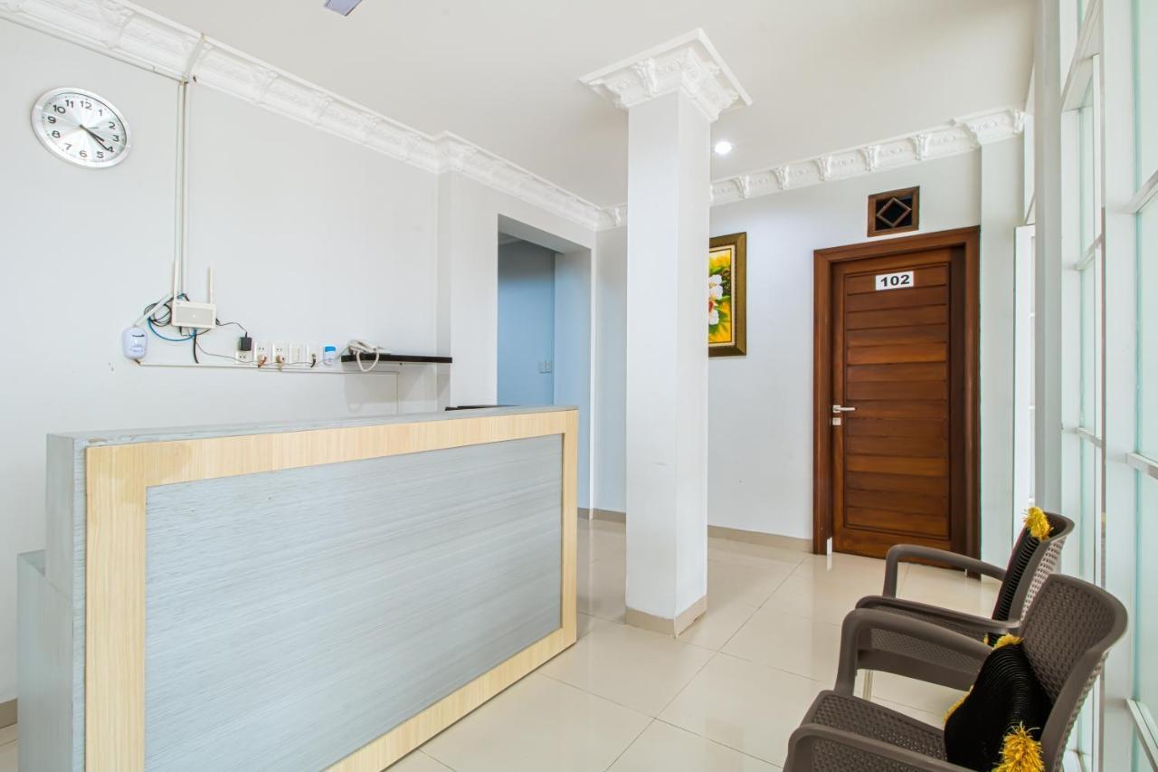 Emerald Residence Medan Bagian luar foto